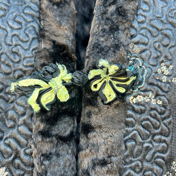 Vintage Y2K Reversible Asian Faux Fur Jacket Black Brown Boxy Funky Small - Picture 9 of 9